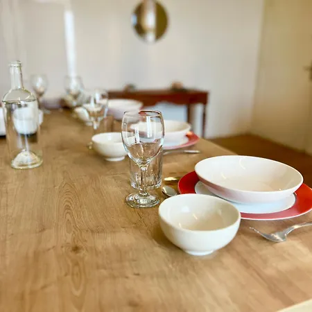 L'ecume, Avec Wifi, En Centre-ville De