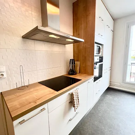 L'ecume, Avec Wifi, En Centre-ville De Daire