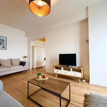Daire L'ecume, Avec Wifi, En Centre-ville De Royan