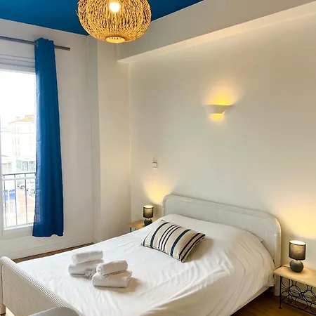 L'ecume, Avec Wifi, En Centre-ville De Daire Royan